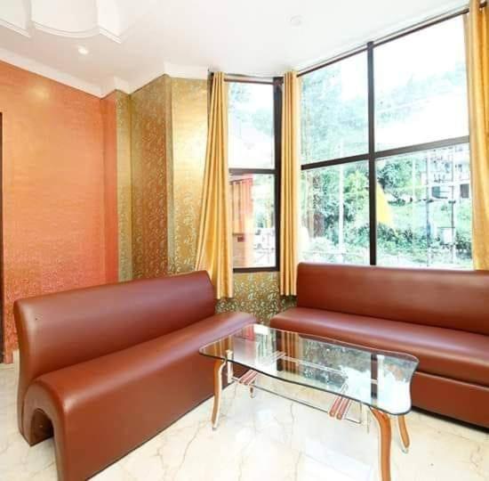Hotel Alpine View Sarahan Bagian luar foto