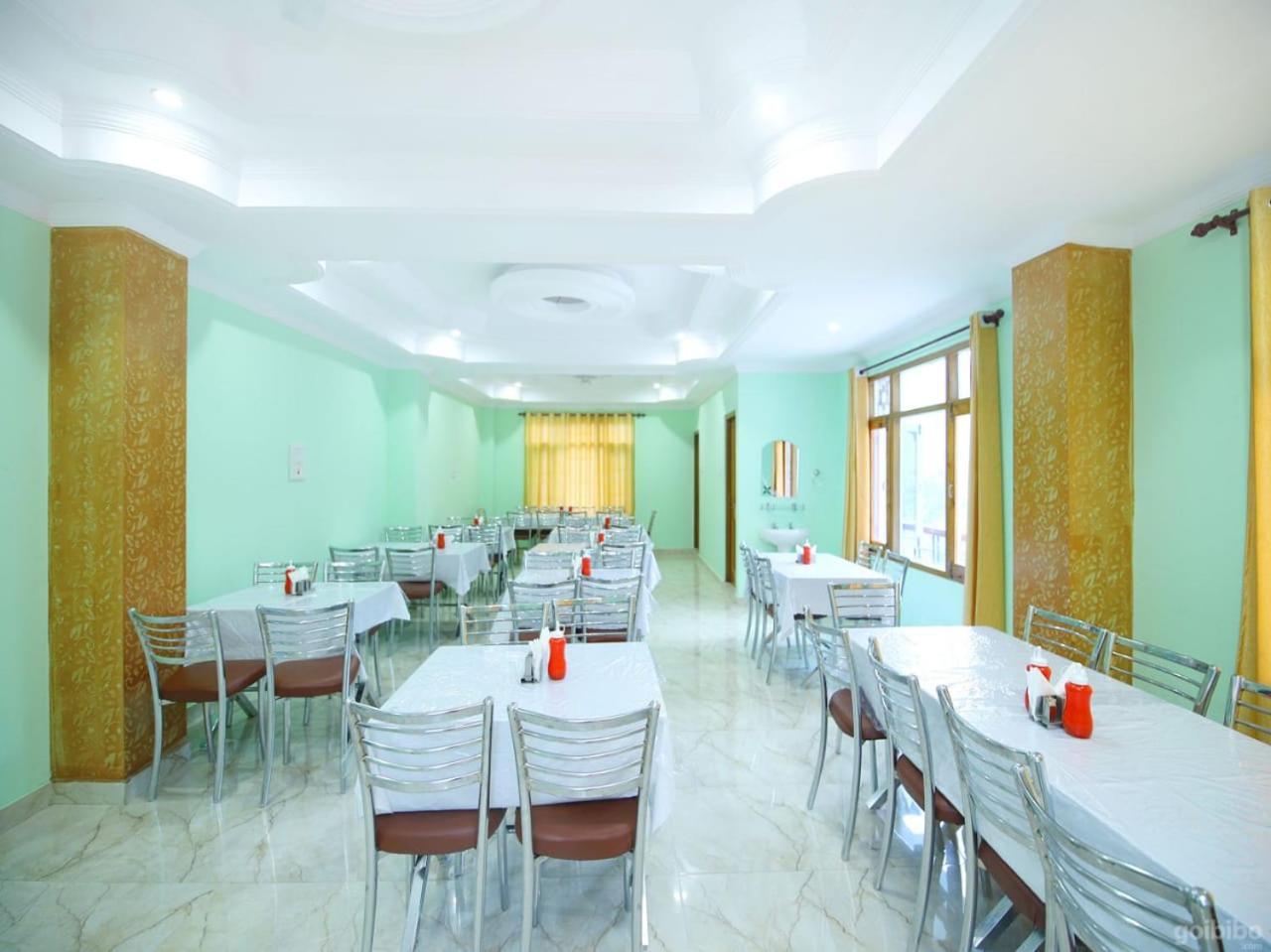 Hotel Alpine View Sarahan Bagian luar foto
